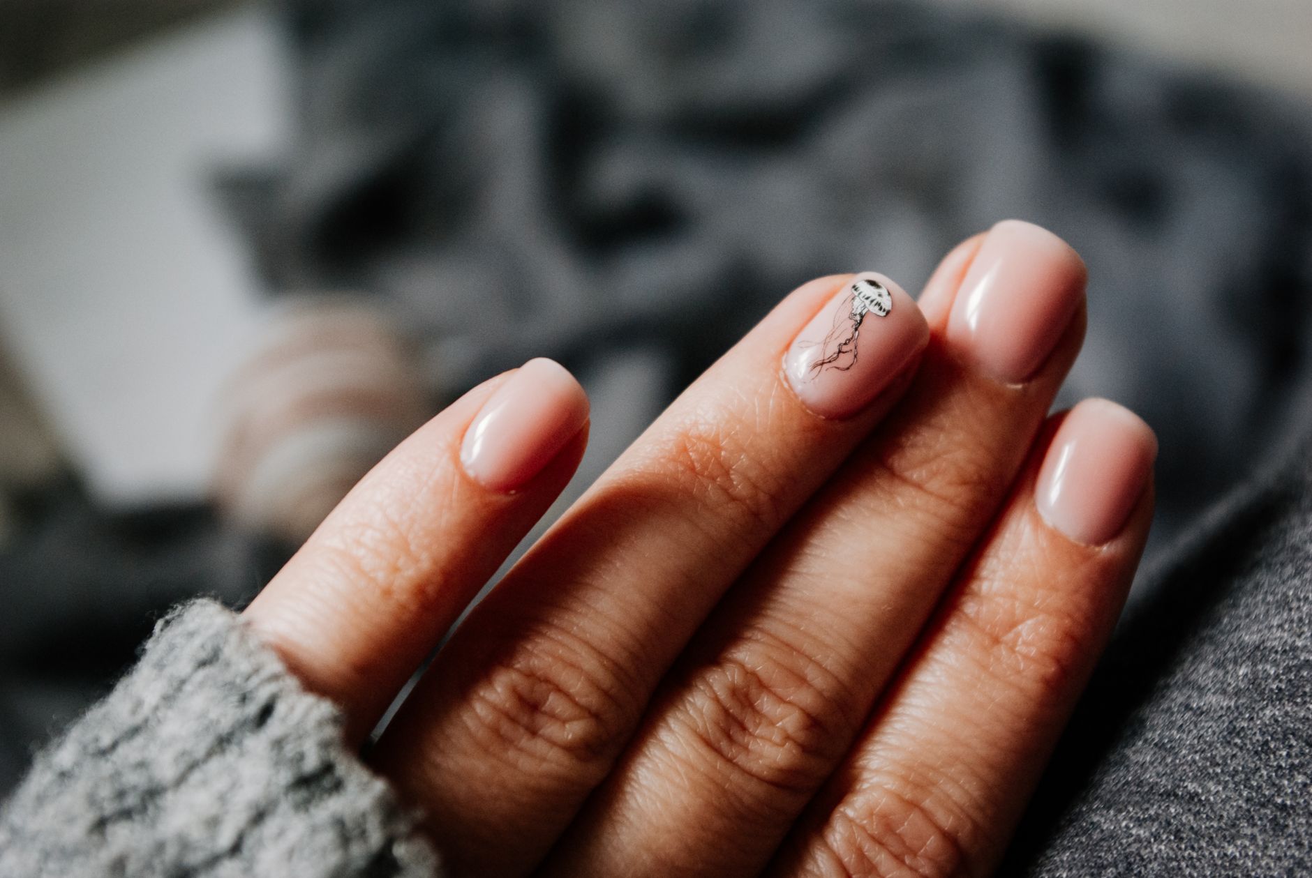 How to Prevent Nail Polish from Chipping Quickly? Lasting Tips